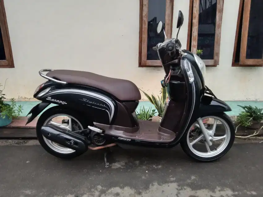 Scoopy esp 2015 mesin cakep lengkap bagus