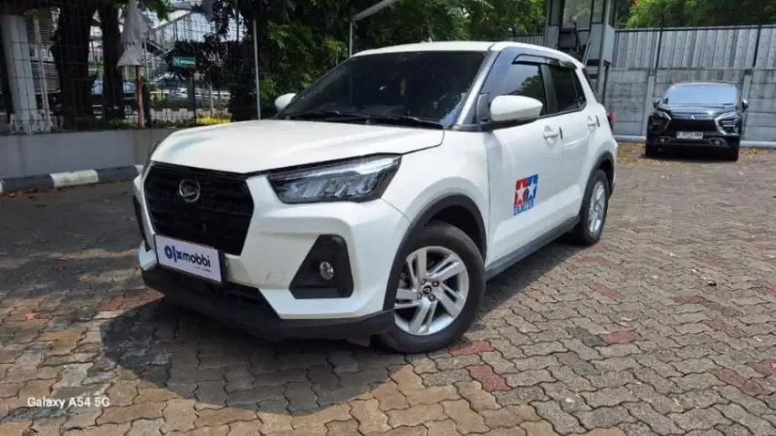 Pajak Panjang - Daihatsu Rocky 1.2 X Bensin-MT 2021(HK)