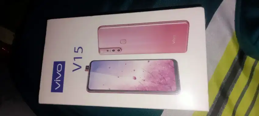 Vivo y15 ram8/256