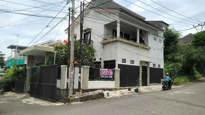 Dijul rumah lembah Teratai, gadobangkong ngamprah ,kab.bandung  barat