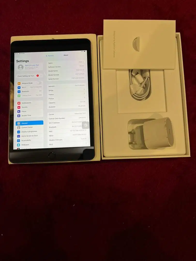 Dijual Ipad mini 4 Grey 128GB Celuler Wifi Resmi Ibox Lengkap