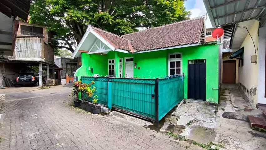 RUMAH HOOK MURAH LANDUNGSARI MALANG