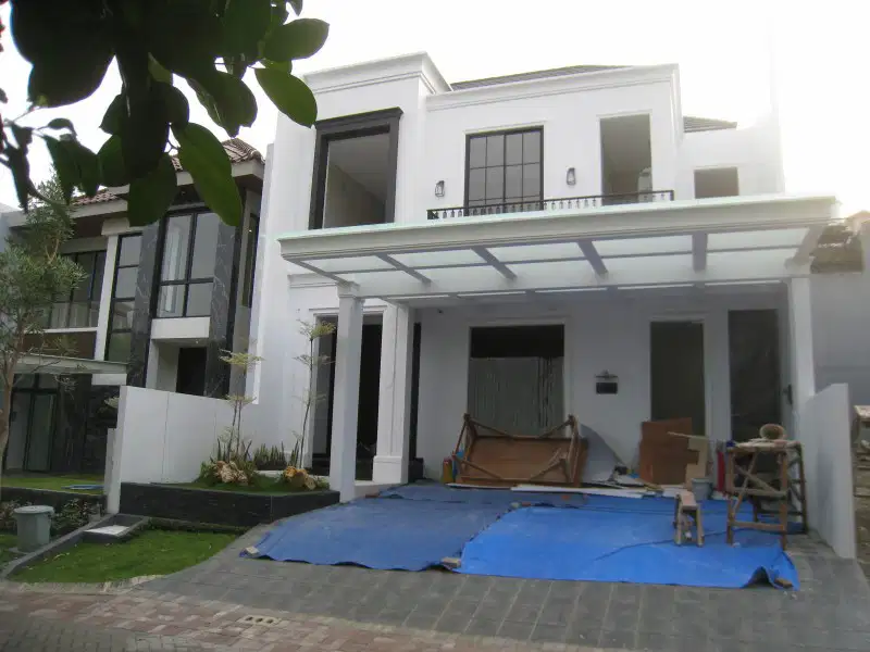 Dijual Rumah Mewah Baru Gress di Royal Park, Citraland, Surabaya.