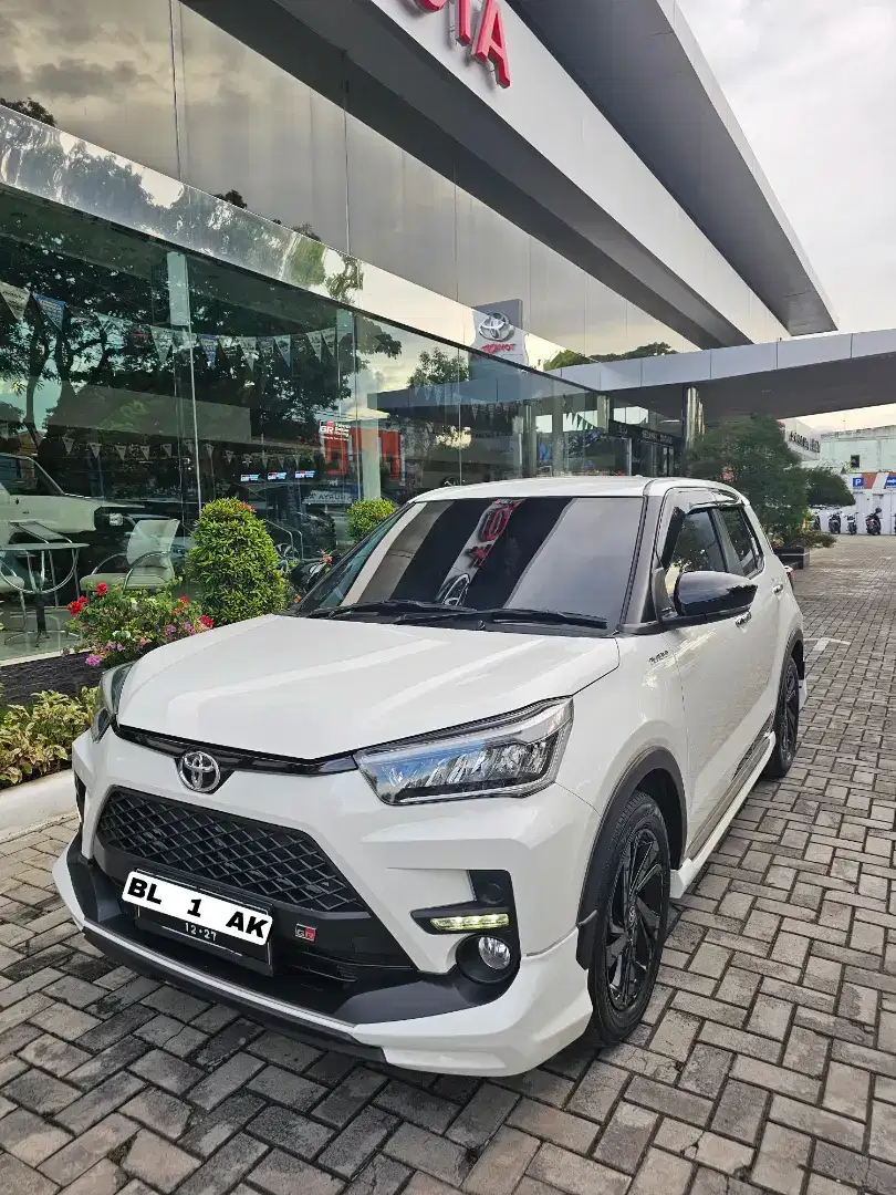 Raize GR Sport One Tone Tahun 2022