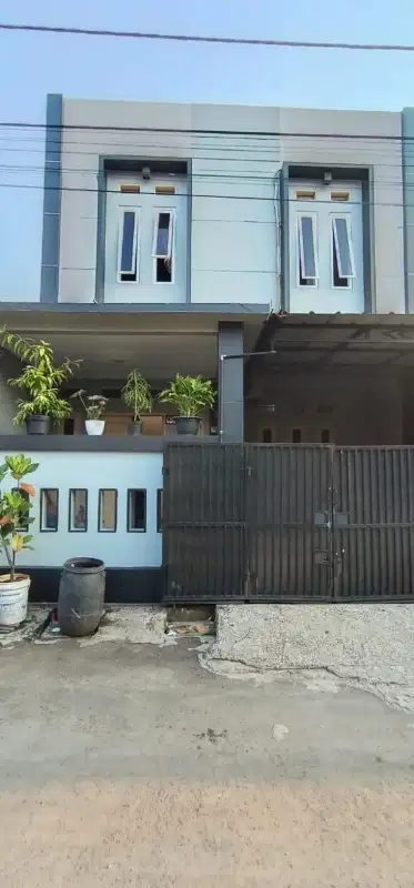 Dijual Rumah 2 Lantai di Perum Dian Anyar Dekat Tol Sadang