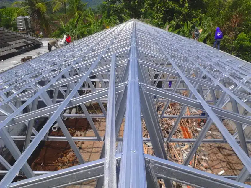 Bongkar Renovasi Atap Serahkan Baja Ringan BIMA TRUSS Pasti Beres