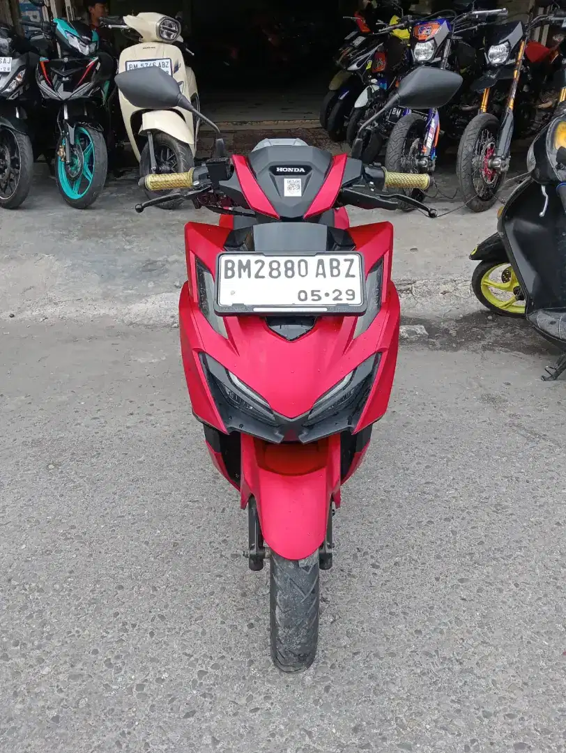 Dijual cepat Honda Vario 160 CBS tahun 2023