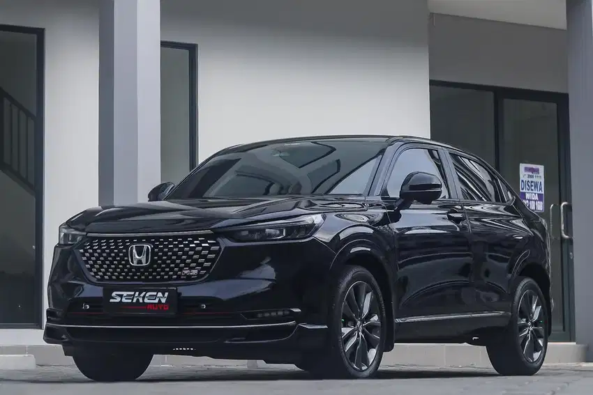 Honda HR-V RS 1.5 Turbo CVT 2022 Panoramic Hitam Metalik, RECORD