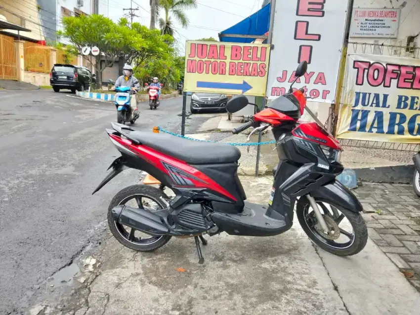 XEON Fi 2015.model vario 125cc HELM IN.MURAH MULUS SEPERTI BARU