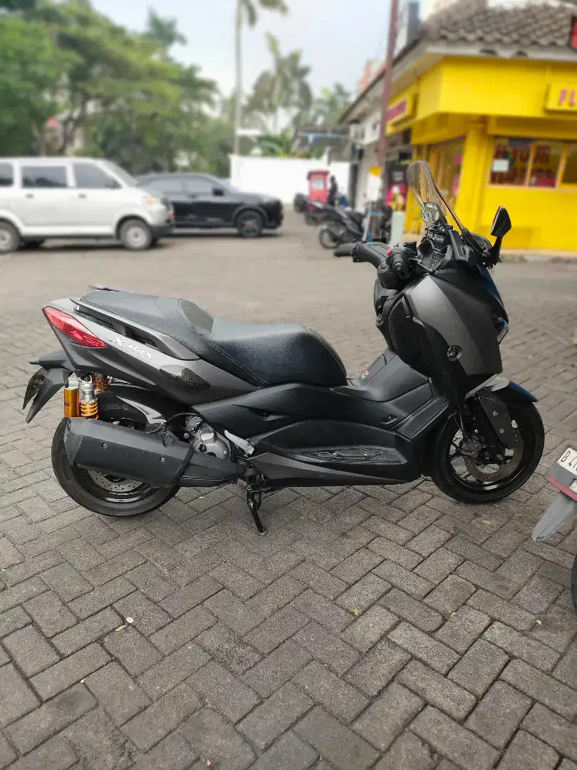 yamaha xmax 250 th 2018 pajak panjang mesin alus KM 26rb shock ohlins