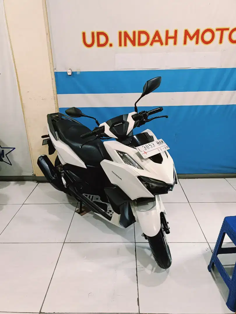 HONDA VARIO 160 ABS 2023 LIKE NEW BISA TUKAR TAMBAH