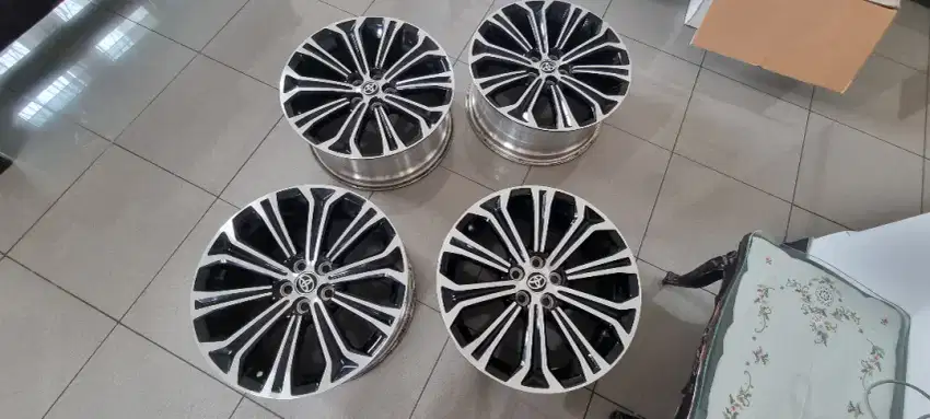 Velg Altis 2022