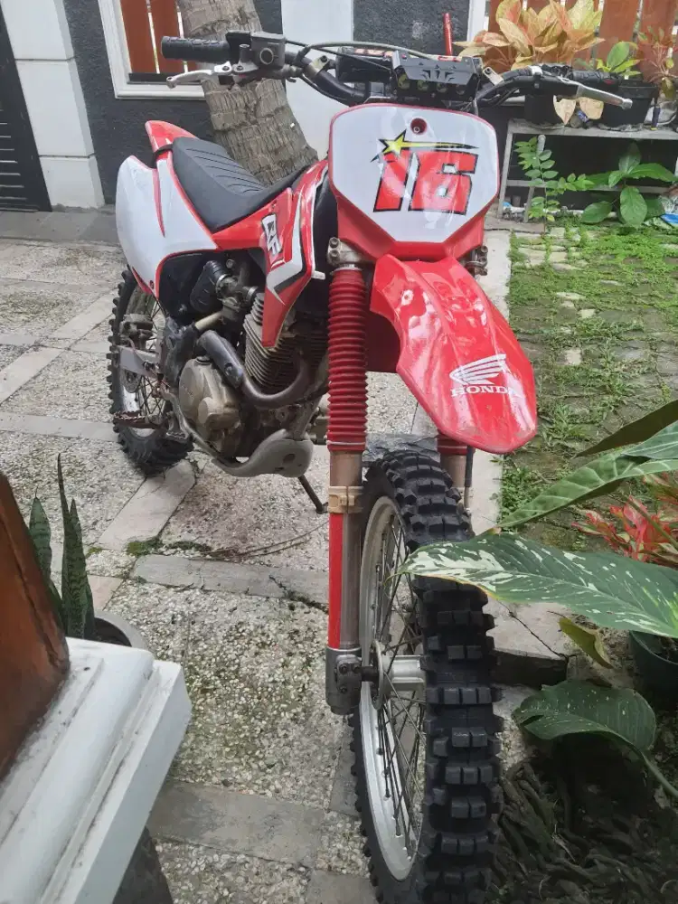Honda CRF 230 brazil