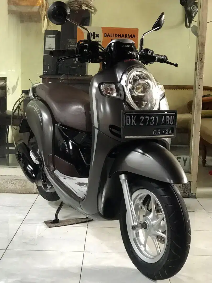 DP 1 JT/ BUNGA MENURUN 2%/ HONDA SCOOPY TAHUN 2019