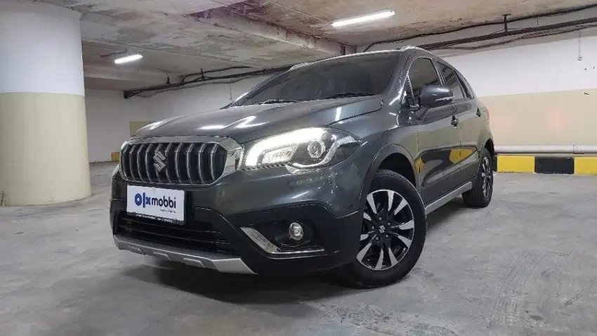 [OLXmobbi] Suzuki SX4 1.5 S-Cross Bensin-MT 2018 Abu-Abu