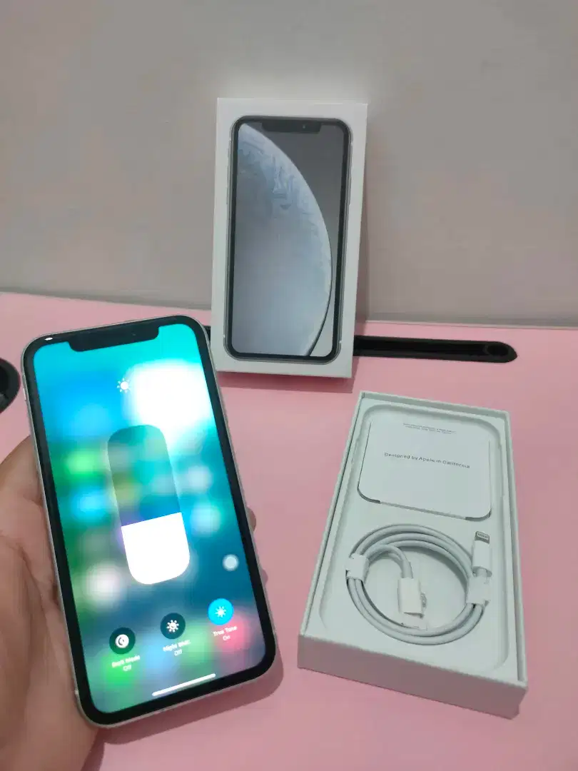 Iphone Xr White 64GB Second Original