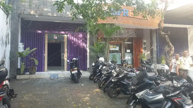 Disewakan Ruko di Diponegoro jalan utama