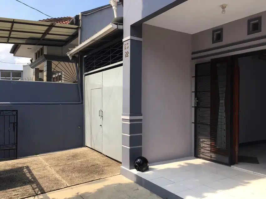 Jual rumah terawat di TKI 3 Kopo Bandung