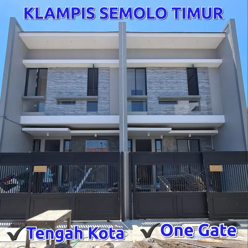 Dijual rumah baru minimalis dua lantai Klampis Semolo