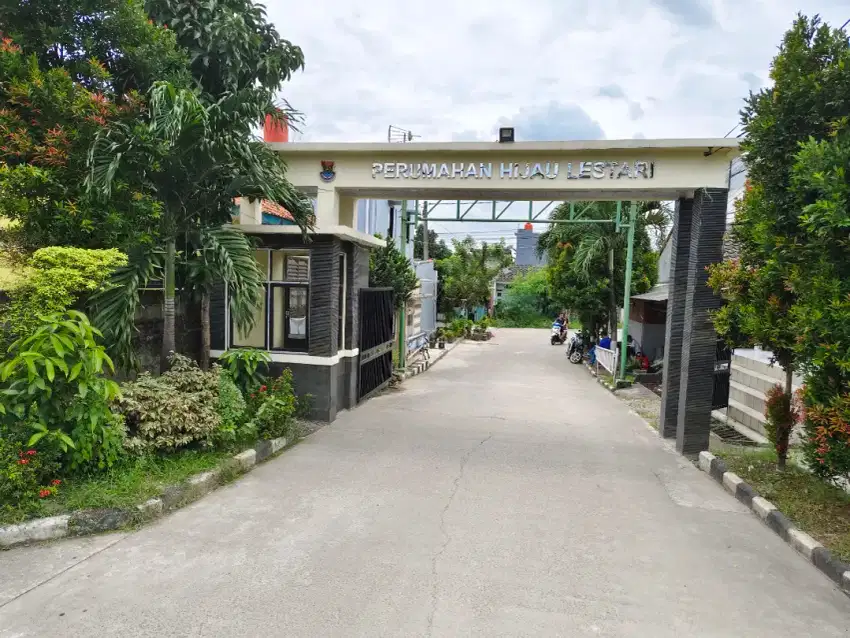 Cluster Komplek Hijau Lestari Blok B 4 no.5 Kel Peusar, kec Panongan