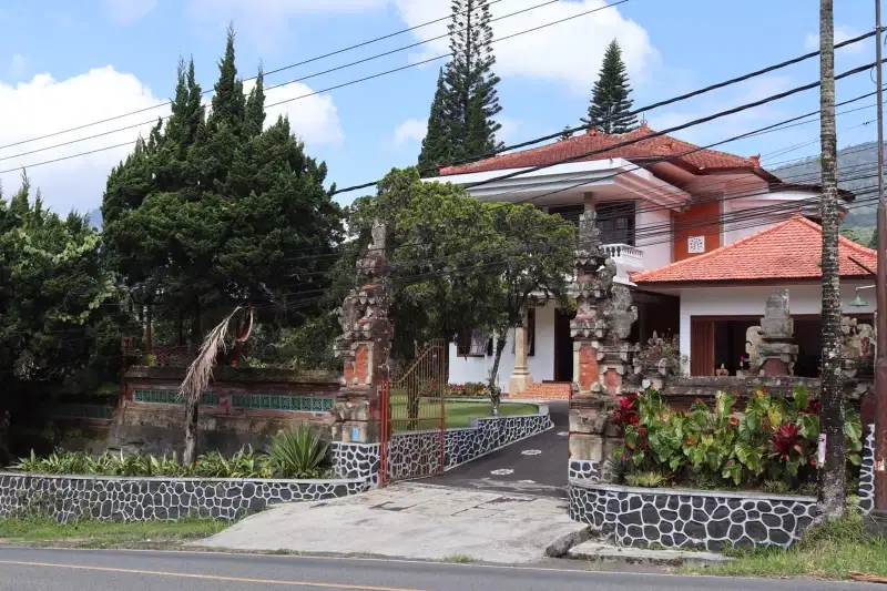 Rumah Luas Raya Bedugul Tabanan Bali