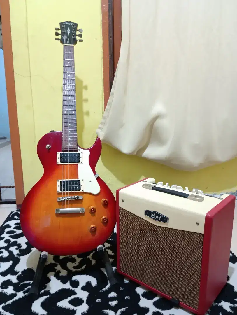 Gitar Listrik Cort CR100 & Ampli CM15R