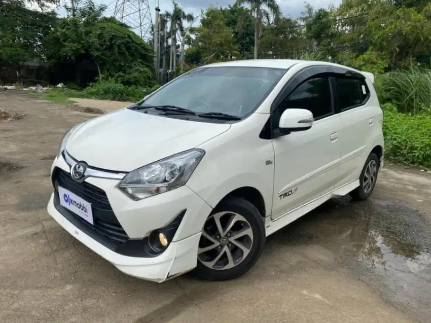 Pajak Panjang Toyota Agya 1.2 G TRD Sportivo Bensin-AT 2019 Putih SED