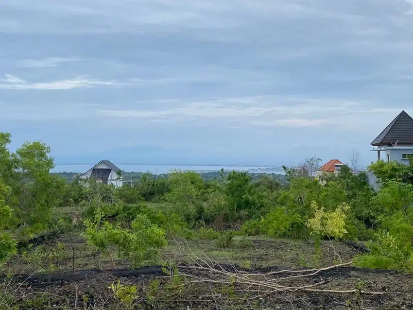 DIJUAL TANAH DENGAN VIEW KOTA UNGASAN ULUWATU.