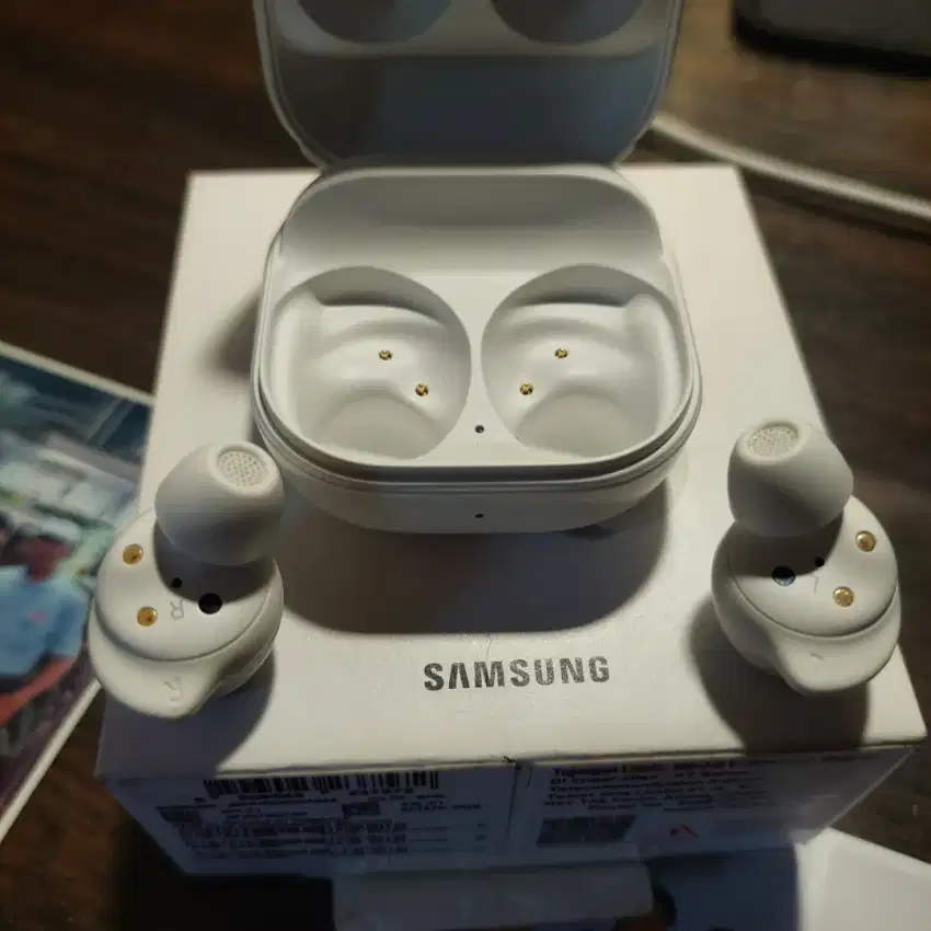 Samsung Galaxy Buds fe tws