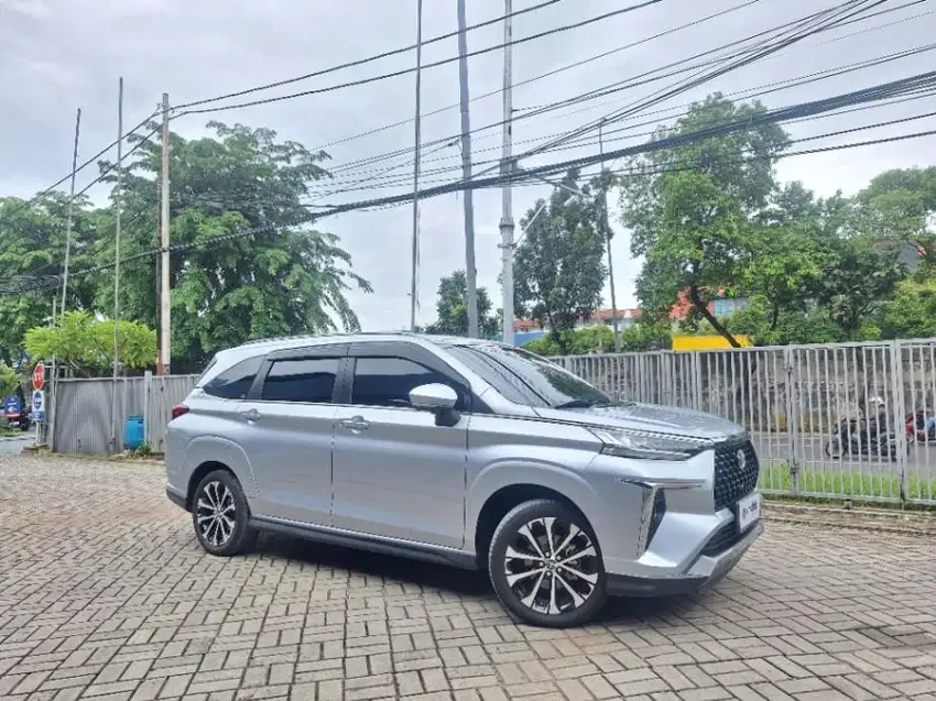 [OLX Mobbi] Toyota Avanza 1.5 Veloz Q Bensin-AT 2024 Silver