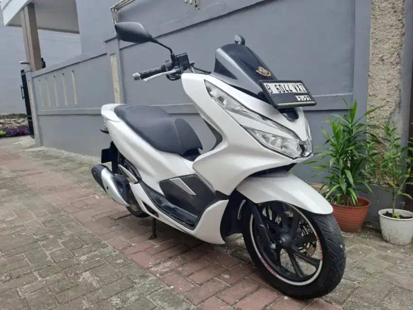 Honda PCX istimewa dan terawat