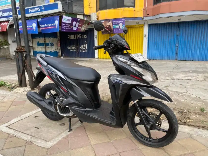 HONDA VARIO KZR 125 CBS ISS PGM FI 2014 SUPER MULUS