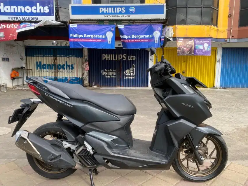 HONDA VARIO 160 KEYLESS ABS ISS LED FI 2023 SUPER ISTIMEWA