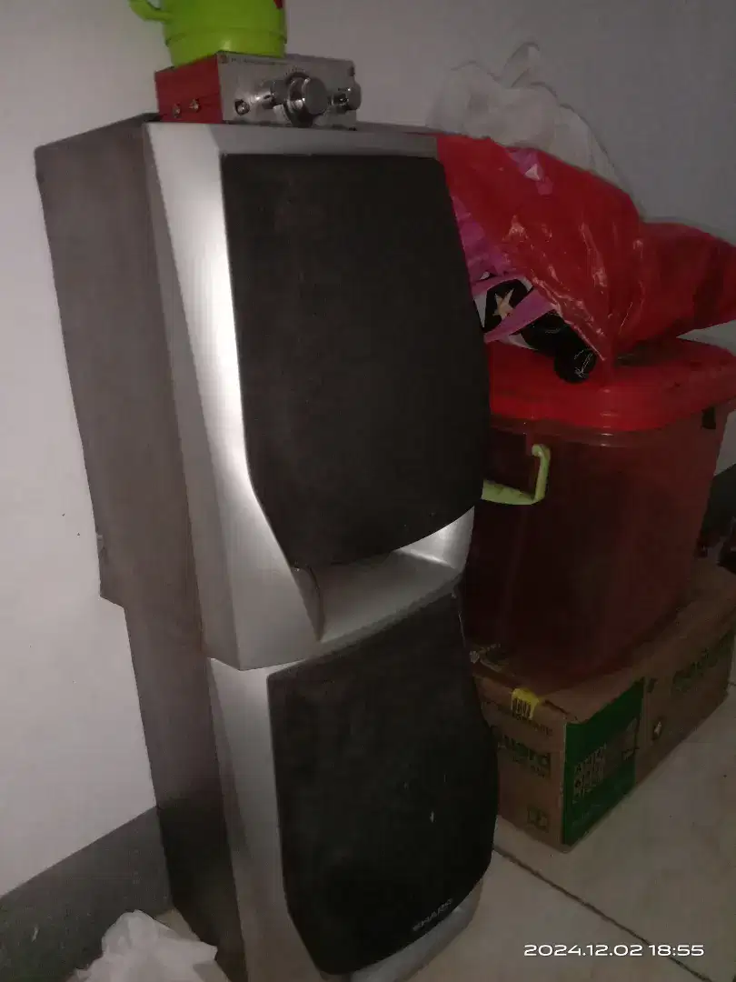 speaker 4 x 2 + ampli belum bluetoth masih mantap