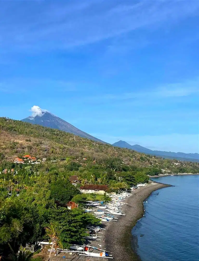 Tanah Beach Front Amed