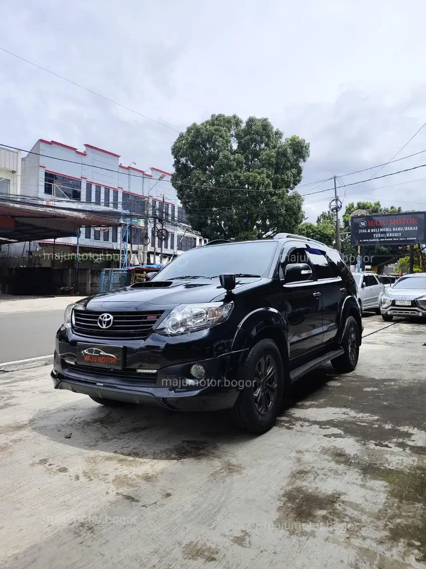 KEREN! TOYOTA FORTUNER TRD VNT 2015 DIESEL MATIC