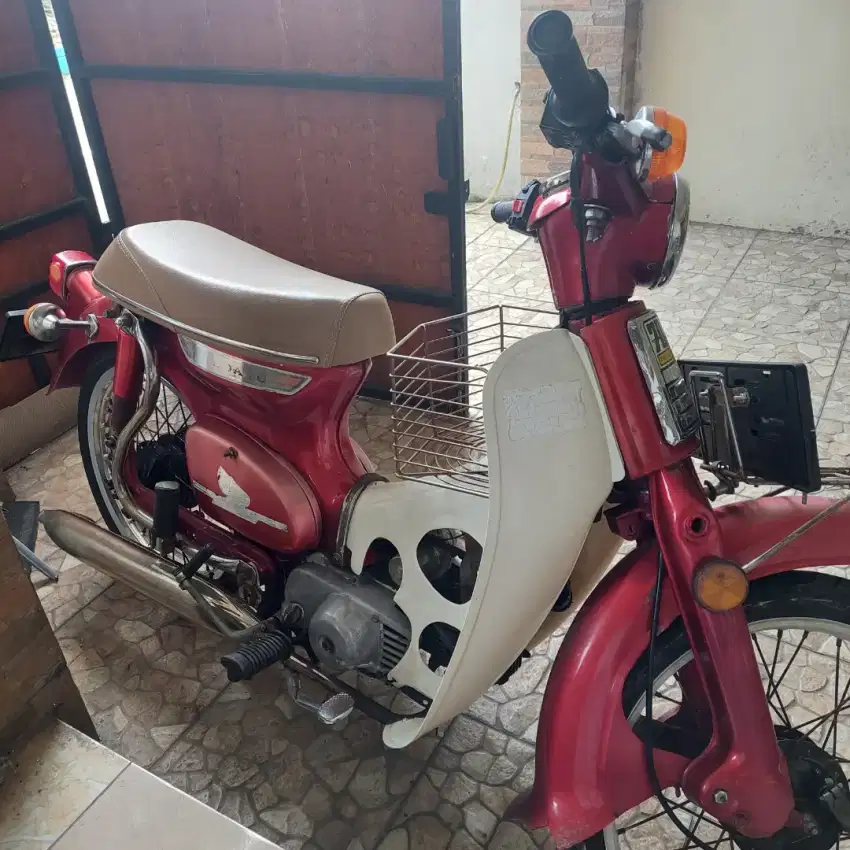 Cuci Gudang barang Jadul Honda C70