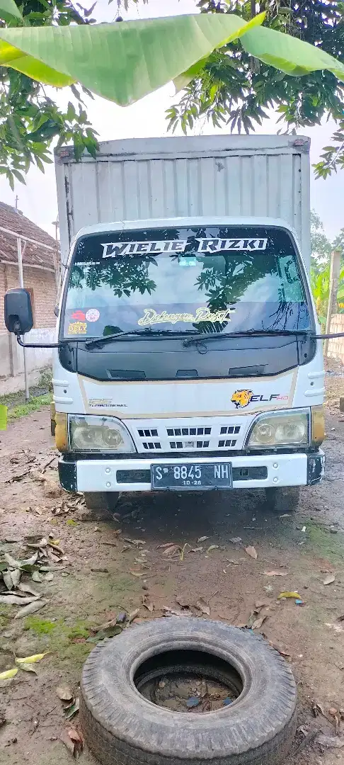 Truk Box isuzu NKR71 Harimau