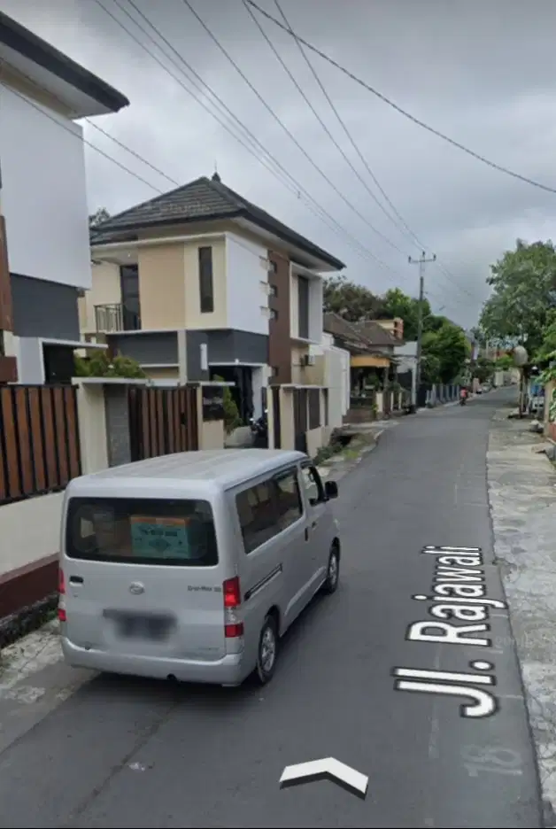 TANAH PINGGIR Jl RAJAWALI, UTARA PERUMAHAN MERAPI VIEW NGAGLIK SLEMAN