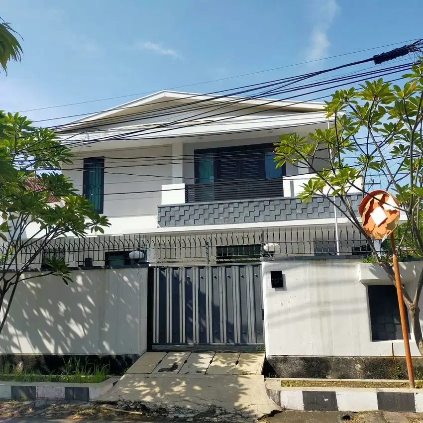 Rumah seteran dalam kota semarang