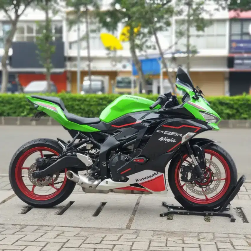 KAWASAKI ZX25R ABS SE KRT 2021 KM 8K ISTIMEWA PAJAK HIDUP