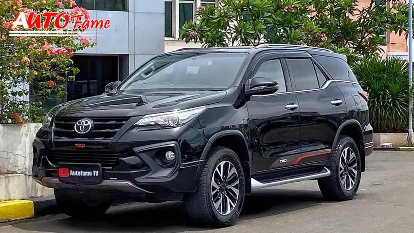 Toyota Fortuner 2.4 VRZ TRD AT NIK 2019 Black On Brown Full Original