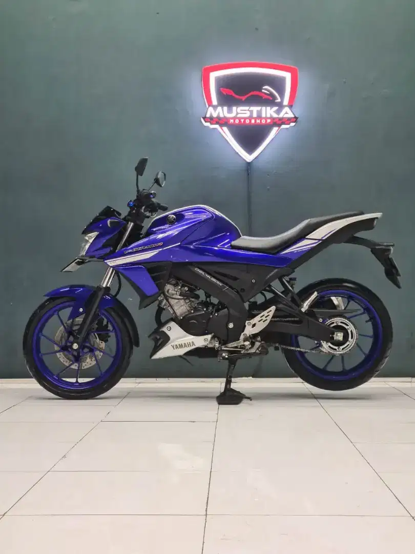 TERMURAH‼️ Yamaha Vixion R155 2017 Biru favorit mustika motoshop