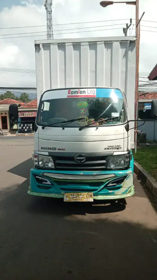 Hino dutro 130 HD 30 kubik