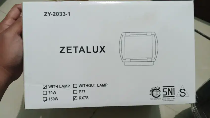 LAMPU SOROT ZETALUX 150 WATT