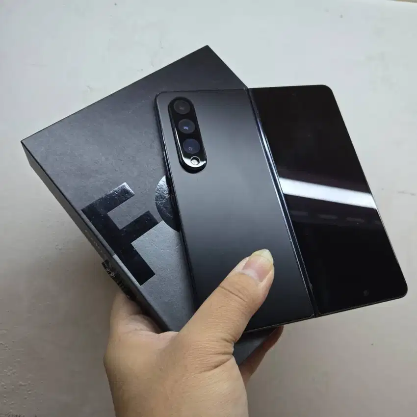 NO MINUS FULLSET  SAMSUNG GALAXY FOLD 4 5G 12/256 BLACK SEIN