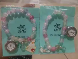 Gelang Jam wanita