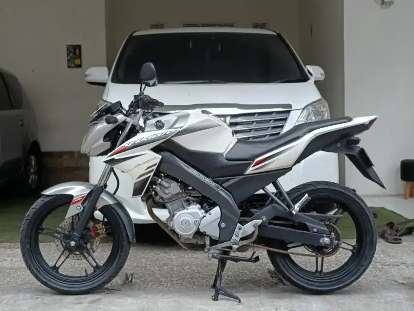 vixion tahun 2015 full original/tt boleh gan cash lebih bagus