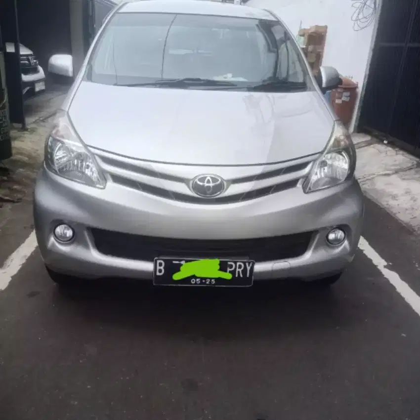 Dijual Toyota Avanza E MT tahun 2015