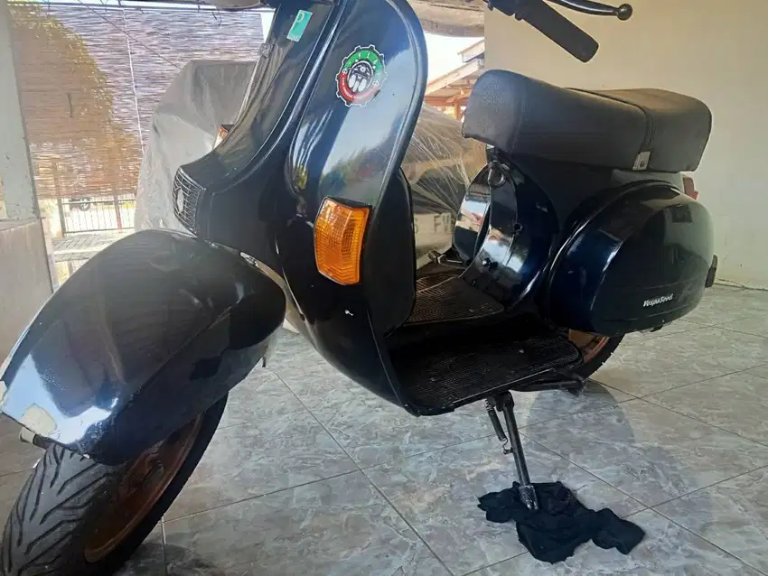 Dijual vespa exclusive tahun 1996